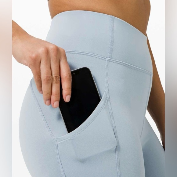 lululemon Invigorate High-Rise Tight 25", Chambray, Size 4 - Picture 5 of 7